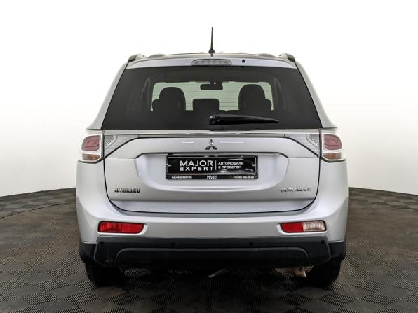 Mitsubishi Outlander III с пробегом 2014 года, цена 2 300 000 рублей, 43000 км, внедорожник, Автокод Объявления