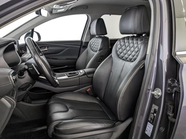 Hyundai Santa Fe IV Рестайлинг с пробегом 2022 года, цена 4 250 000 рублей, 68249 км, внедорожник, Автокод Объявления