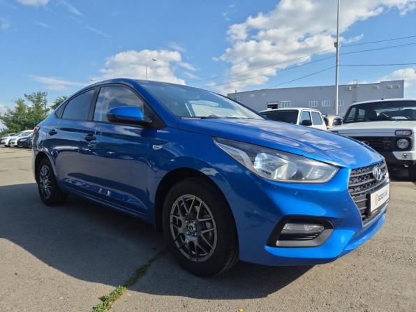 Hyundai Solaris II с пробегом 2018 года, цена 1 300 000 рублей, 125165 км, седан, Автокод Объявления