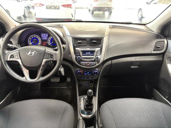 Hyundai Solaris I Рестайлинг с пробегом 2014 года, цена 1 078 000 рублей, 105227 км, седан, Автокод Объявления