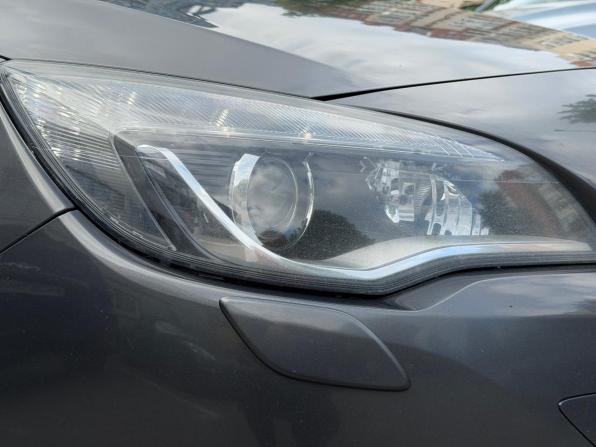 Opel Astra J с пробегом 2011 года, цена 599 000 рублей, 159000 км, хэтчбек, Автокод Объявления