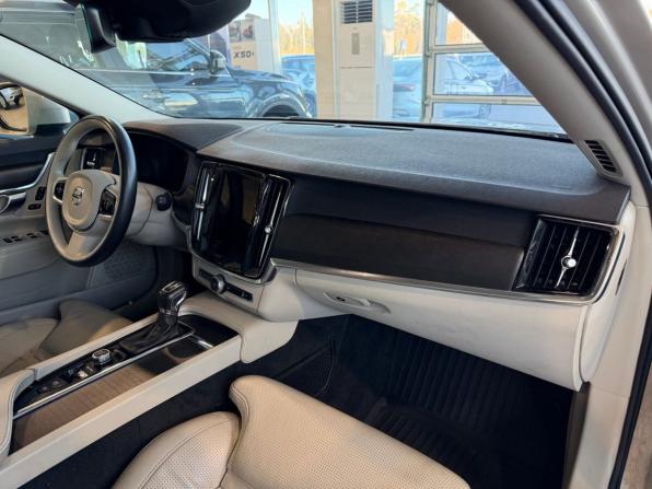 Volvo V90 Cross Country I с пробегом 2017 года, цена 2 795 000 рублей, 113237 км, универсал, Автокод Объявления