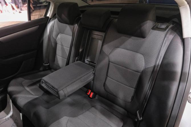 Volkswagen Passat B7 с пробегом 2012 года, цена 849 000 рублей, 138000 км, седан, Автокод Объявления