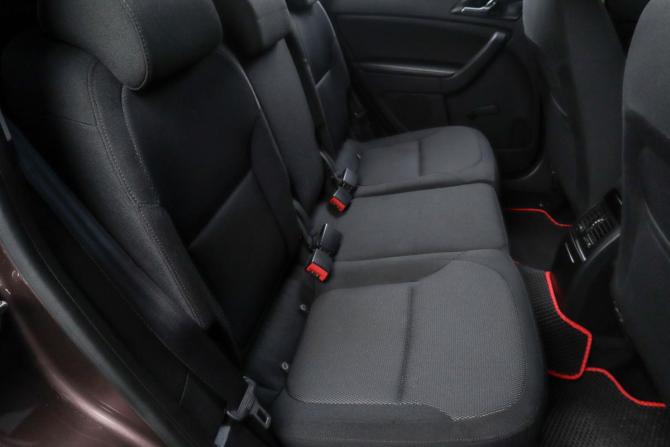 Skoda Yeti I Рестайлинг с пробегом 2014 года, цена 1 059 000 рублей, 184842 км, внедорожник, Автокод Объявления