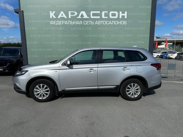 Mitsubishi Outlander III Рестайлинг 3 с пробегом 2020 года, цена 2 400 000 рублей, 24553 км, внедорожник, Автокод Объявления