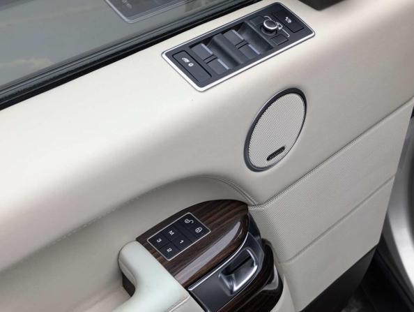 Land Rover Range Rover IV с пробегом 2015 года, цена 3 665 000 рублей, 208855 км, внедорожник, Автокод Объявления