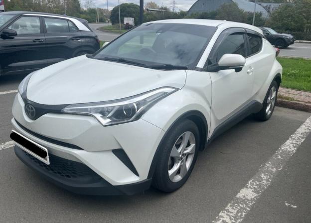 Toyota C-HR I Рестайлинг с пробегом 2019 года, цена 1 799 000 рублей, 121000 км, внедорожник, Автокод Объявления