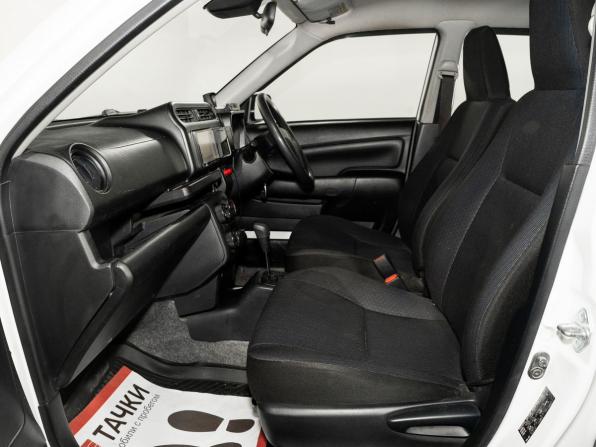 Toyota Probox I Рестайлинг с пробегом 2017 года, цена 875 000 рублей, 176300 км, универсал, Автокод Объявления