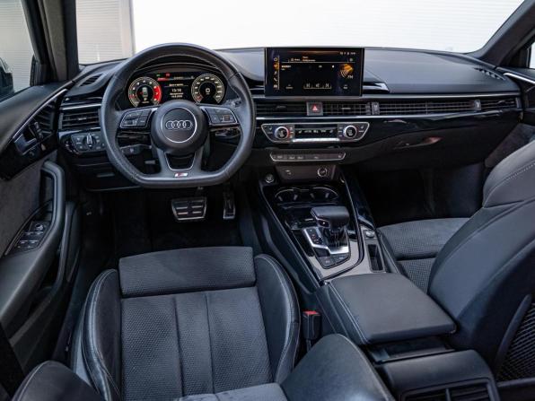 Audi A4 V (B9) Рестайлинг с пробегом 2020 года, цена 3 240 000 рублей, 62992 км, седан, Автокод Объявления