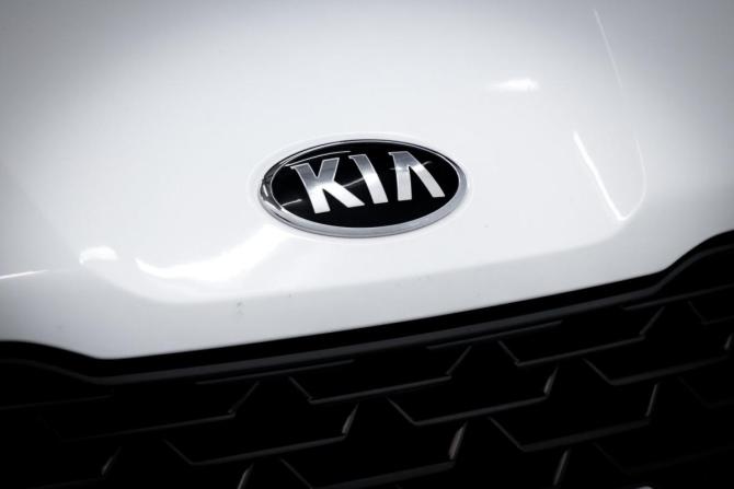 Kia K5 III с пробегом 2021 года, цена 2 399 000 рублей, 119847 км, седан, Автокод Объявления