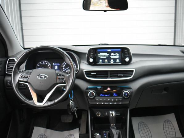 Hyundai Tucson III Рестайлинг с пробегом 2019 года, цена 1 879 000 рублей, 122865 км, внедорожник, Автокод Объявления