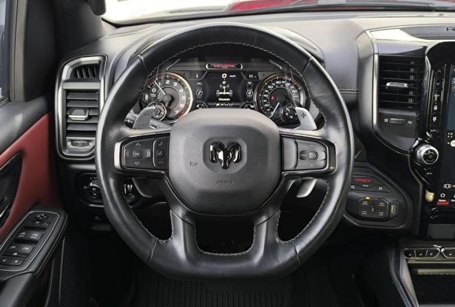 Ram 1500 V с пробегом 2022 года, цена 15 420 000 рублей, 37537 км, offers.body_type.unknown, Автокод Объявления