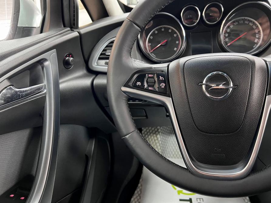 Opel Astra J Рестайлинг Тверь  - изображение 18