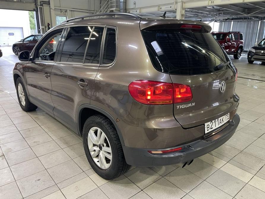 Volkswagen Tiguan I Рестайлинг Санкт-Петербург  - изображение 4