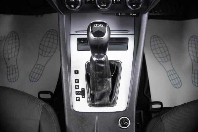 Skoda Octavia III (A7) с пробегом 2014 года, цена 899 000 рублей, 261000 км, лифтбек, Автокод Объявления