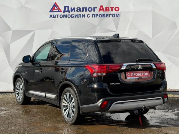 Mitsubishi Outlander III Рестайлинг 3 с пробегом 2021 года, цена 2 300 000 рублей, 165000 км, внедорожник, Автокод Объявления