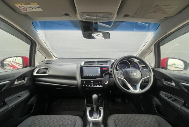 Honda Fit II с пробегом 2013 года, цена 975 000 рублей, 86960 км, хэтчбек, Автокод Объявления