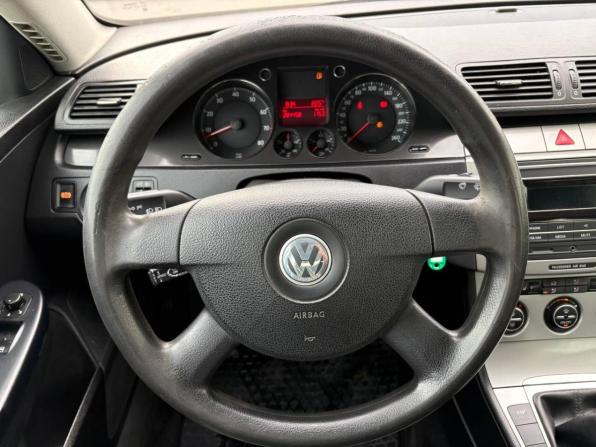 Volkswagen Passat B6 с пробегом 2006 года, цена 580 000 рублей, 285000 км, седан, Автокод Объявления