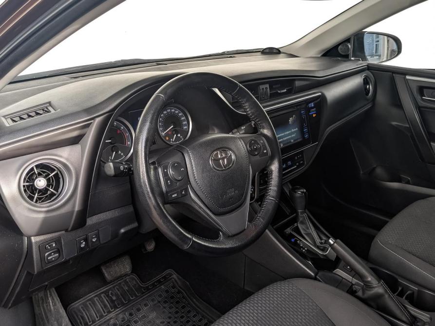 Toyota Corolla XI (E160 E170 E180) Рестайлинг 1 Москва  - изображение 15