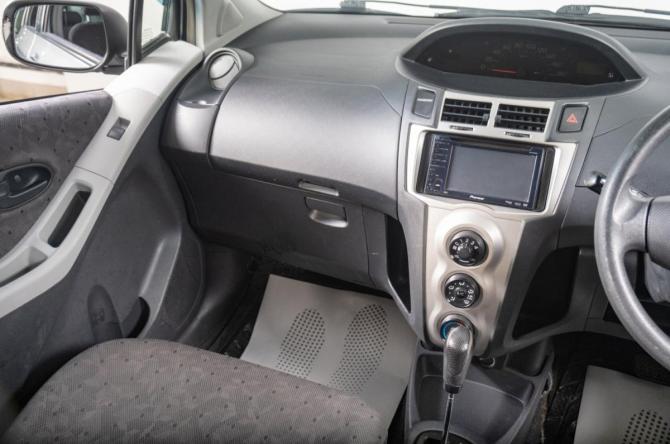 Toyota Vitz II (XP90) с пробегом 2008 года, цена 629 000 рублей, 156000 км, хэтчбек, Автокод Объявления