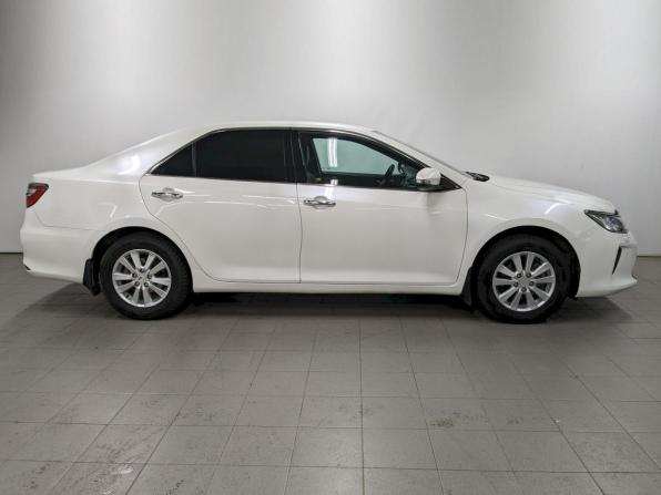 Toyota Camry VII (XV50) Рестайлинг с пробегом 2015 года, цена 1 790 000 рублей, 237615 км, седан, Автокод Объявления