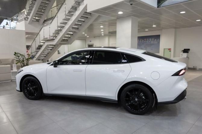Новый Changan UNI-V I 2024 года, цена 3 457 620 рублей, лифтбек, Автокод Объявления