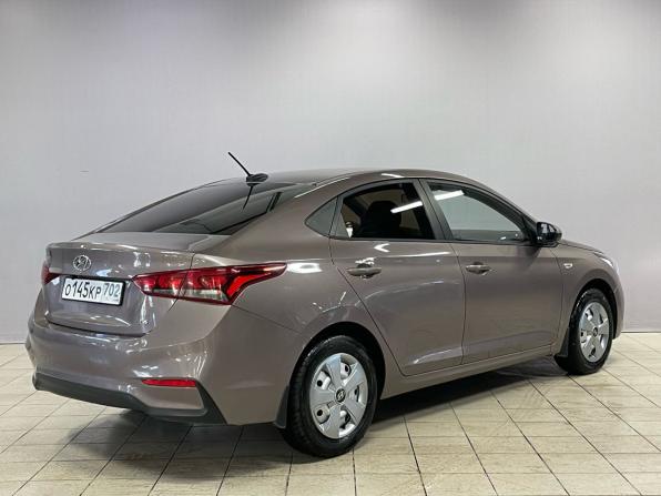 Hyundai Solaris II с пробегом 2019 года, цена 1 490 000 рублей, 93047 км, седан, Автокод Объявления