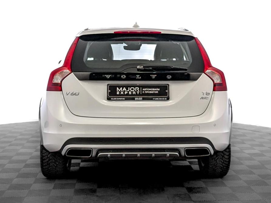 Volvo V60 Cross Country I Москва  - изображение 6