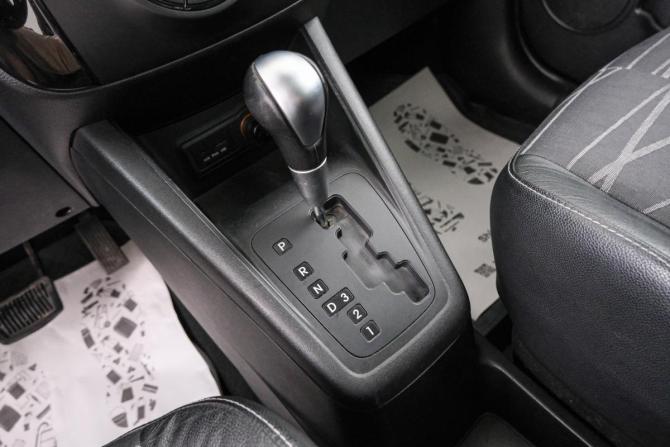 Kia Venga I с пробегом 2013 года, цена 949 000 рублей, 120600 км, компактвэн, Автокод Объявления