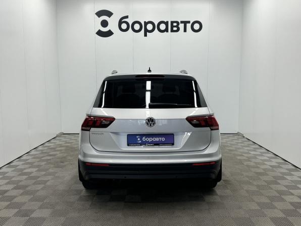 Volkswagen Tiguan II с пробегом 2019 года, цена 2 257 000 рублей, 135632 км, внедорожник, Автокод Объявления