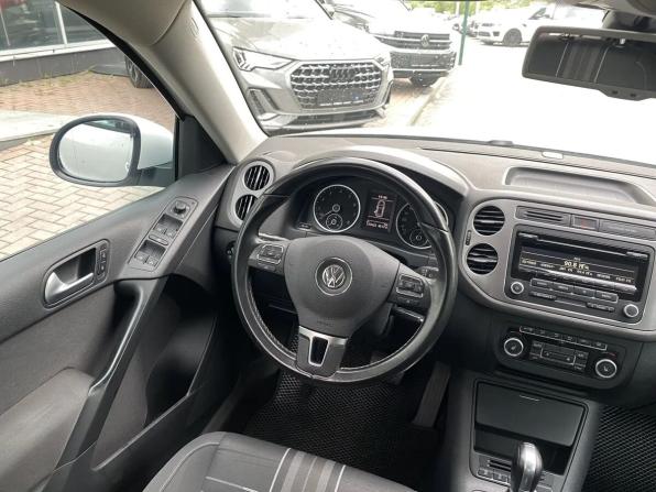 Volkswagen Tiguan I Рестайлинг с пробегом 2015 года, цена 1 329 000 рублей, 137621 км, внедорожник, Автокод Объявления