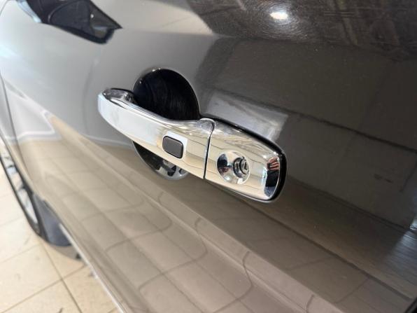 Ford Explorer V Рестайлинг 2 с пробегом 2019 года, цена 3 390 000 рублей, 129601 км, внедорожник, Автокод Объявления