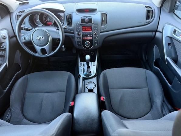 Kia Cerato II с пробегом 2009 года, цена 715 000 рублей, 206000 км, седан, Автокод Объявления