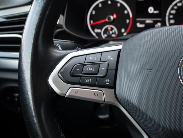 Volkswagen Polo VI с пробегом 2021 года, цена 1 790 000 рублей, 56867 км, лифтбек, Автокод Объявления