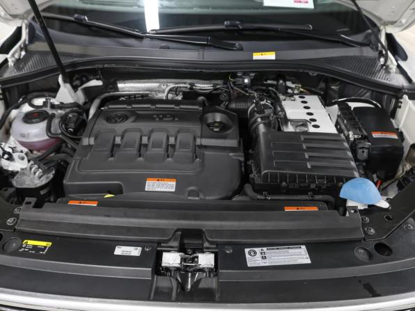 Volkswagen Tiguan II с пробегом 2018 года, цена 3 049 000 рублей, 74059 км, внедорожник, Автокод Объявления