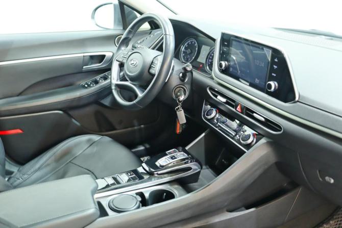 Hyundai Sonata VIII (DN8) с пробегом 2021 года, цена 2 170 000 рублей, 109000 км, седан, Автокод Объявления