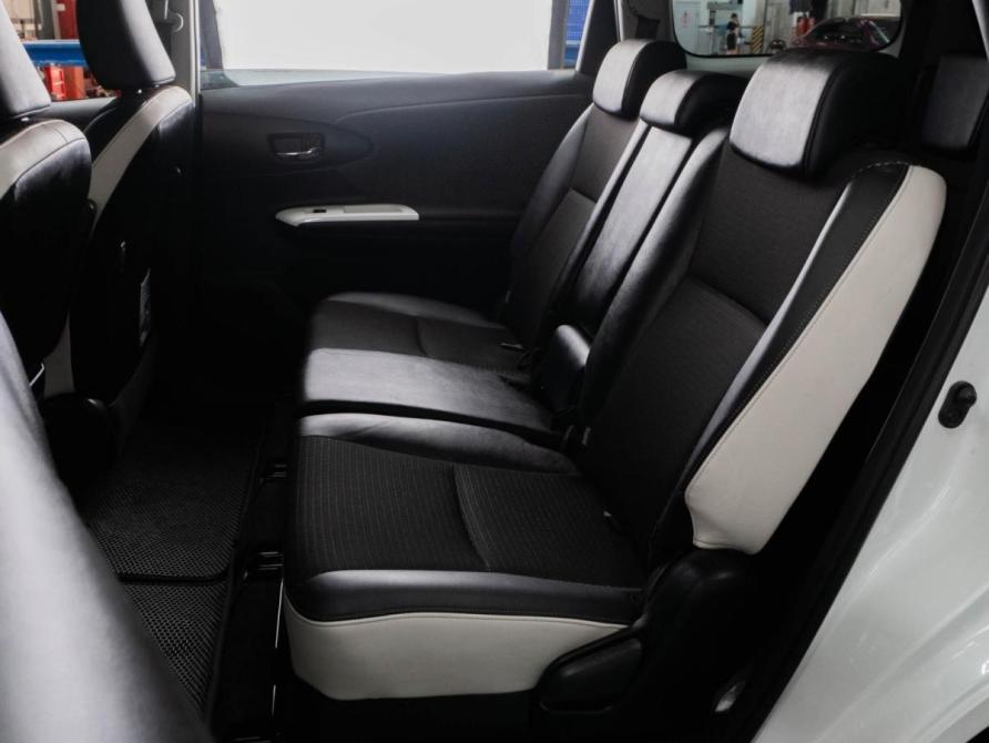 Toyota Wish II Тюмень  - изображение 7