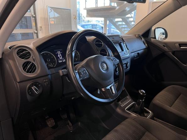 Volkswagen Tiguan I Рестайлинг с пробегом 2012 года, цена 1 340 000 рублей, 103809 км, внедорожник, Автокод Объявления