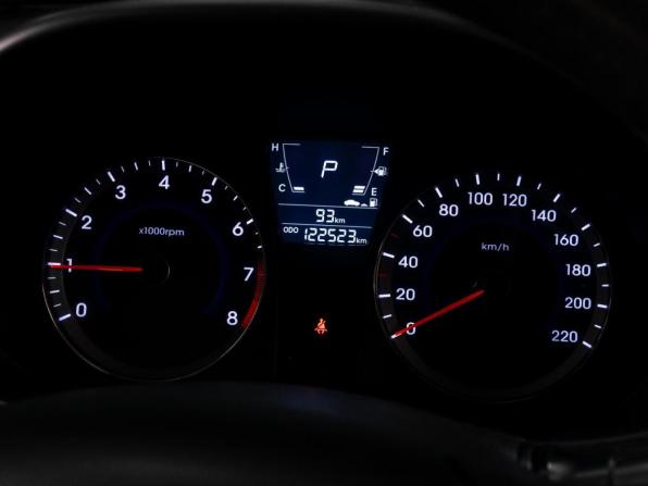 Hyundai Solaris I с пробегом 2011 года, цена 819 000 рублей, 122523 км, седан, Автокод Объявления