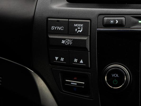 Honda Crosstour I Рестайлинг с пробегом 2013 года, цена 1 325 999 рублей, 332720 км, внедорожник, Автокод Объявления