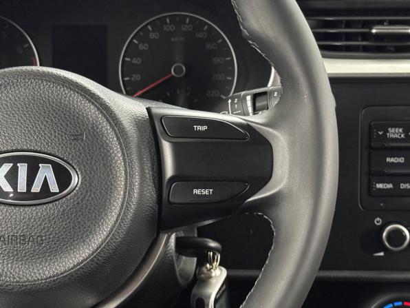 Kia Rio IV Рестайлинг с пробегом 2021 года, цена 1 590 000 рублей, 101928 км, хэтчбек, Автокод Объявления