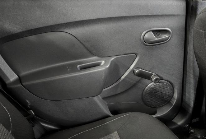 Renault Logan II Рестайлинг с пробегом 2021 года, цена 1 189 000 рублей, 99497 км, седан, Автокод Объявления