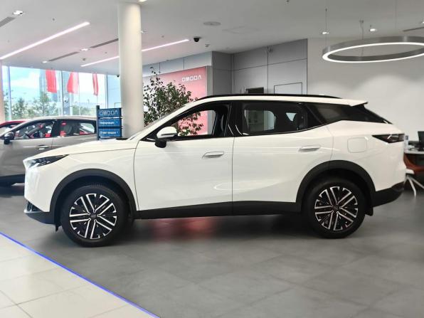 Новый Omoda C7 2026 года, цена 3 299 000 рублей, внедорожник, Автокод Объявления