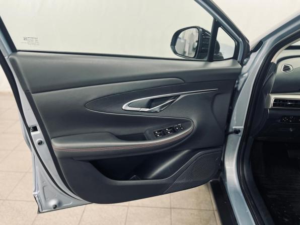 Changan UNI-T I с пробегом 2024 года, цена 2 100 000 рублей, 49500 км, внедорожник, Автокод Объявления