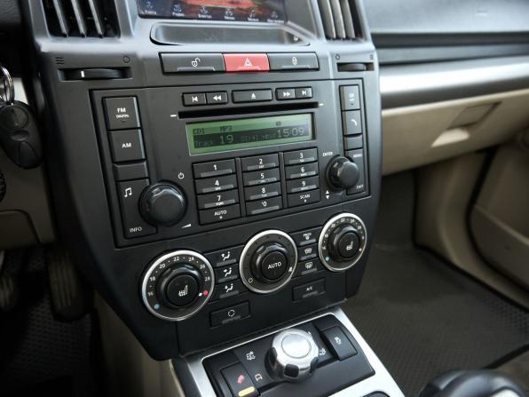 Land Rover Freelander II Рестайлинг с пробегом 2010 года, цена 1 249 000 рублей, 308023 км, внедорожник, Автокод Объявления