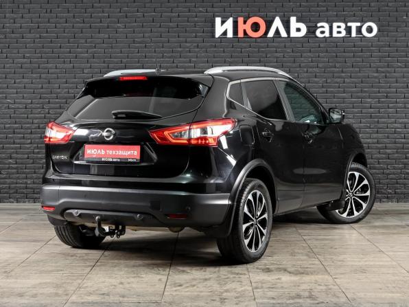 Nissan Qashqai II с пробегом 2015 года, цена 1 790 000 рублей, 97713 км, внедорожник, Автокод Объявления