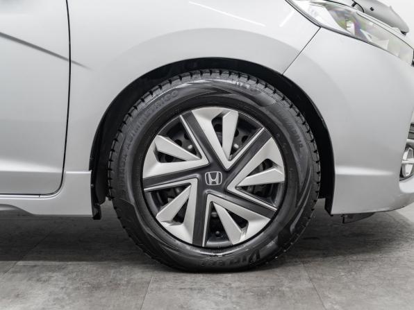 Honda Shuttle II с пробегом 2019 года, цена 1 260 000 рублей, 126441 км, универсал, Автокод Объявления