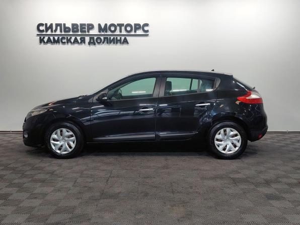 Renault Megane III Рестайлинг с пробегом 2013 года, цена 690 000 рублей, 174679 км, хэтчбек, Автокод Объявления