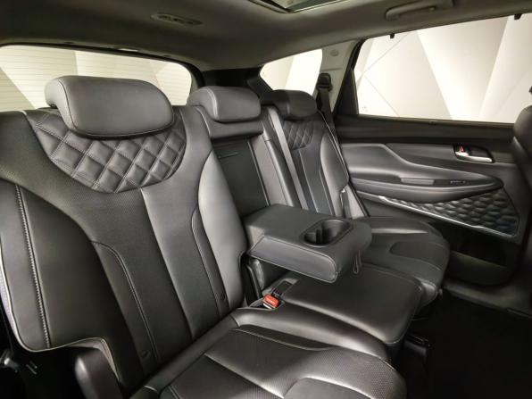 Hyundai Santa Fe IV Рестайлинг с пробегом 2022 года, цена 3 495 000 рублей, 137865 км, внедорожник, Автокод Объявления