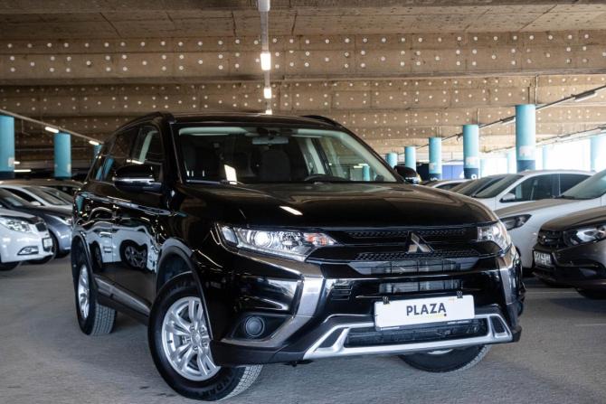 Mitsubishi Outlander III Рестайлинг 3 с пробегом 2021 года, цена 2 489 000 рублей, 141626 км, внедорожник, Автокод Объявления